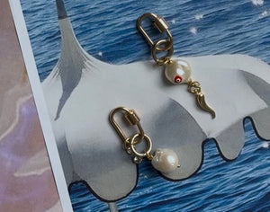Perla Bikini Charm