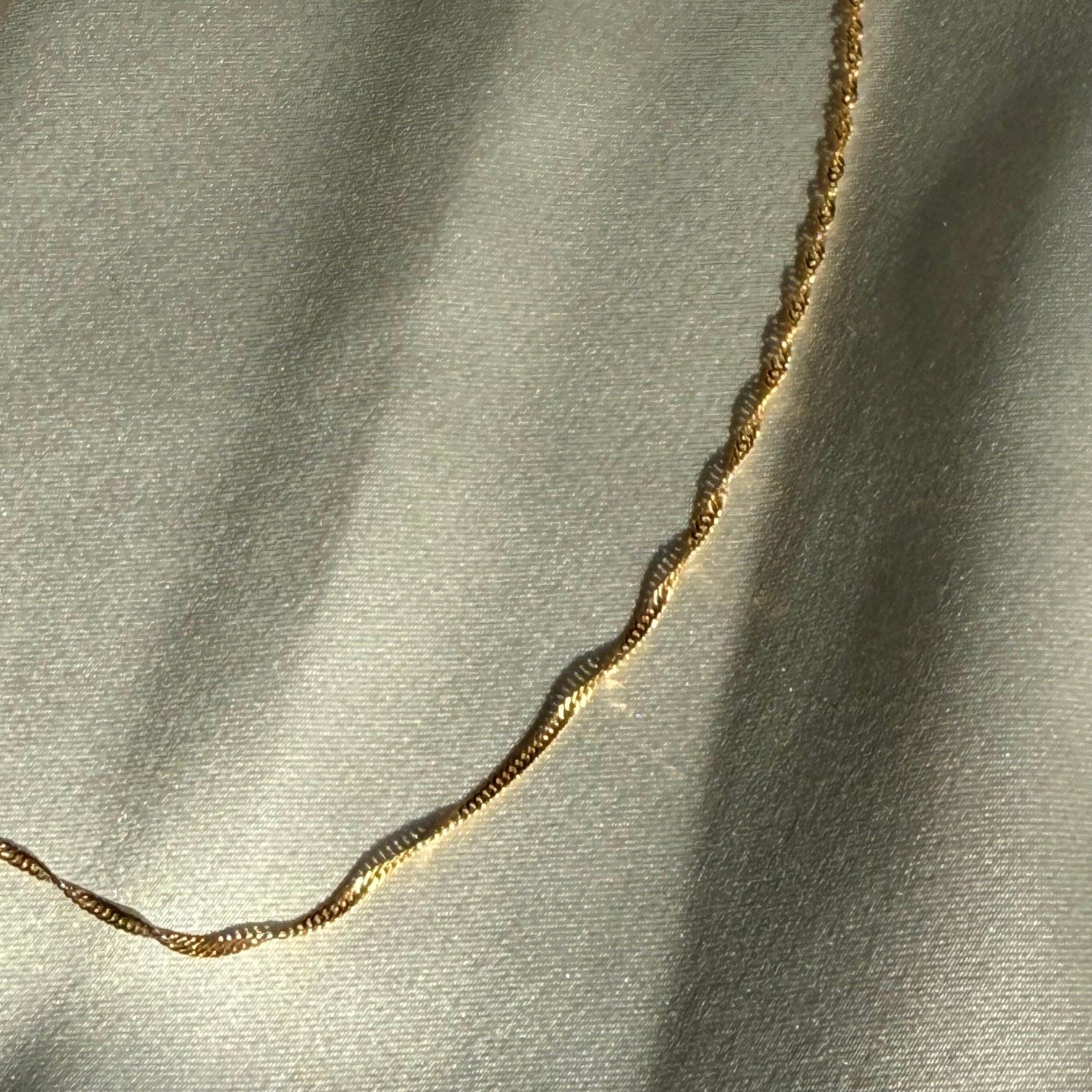 Tesoro Chain