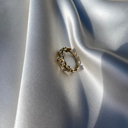 Tash Ring