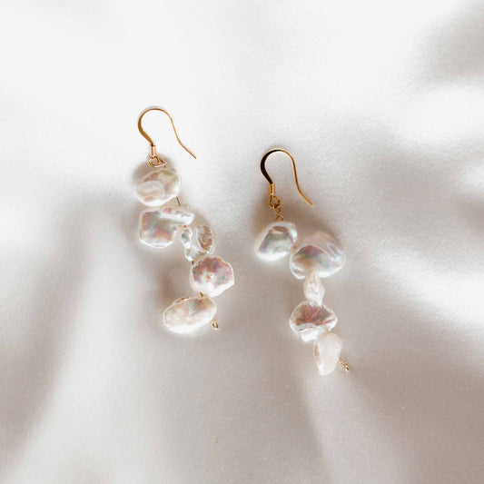 freshwater pearl drop earrings