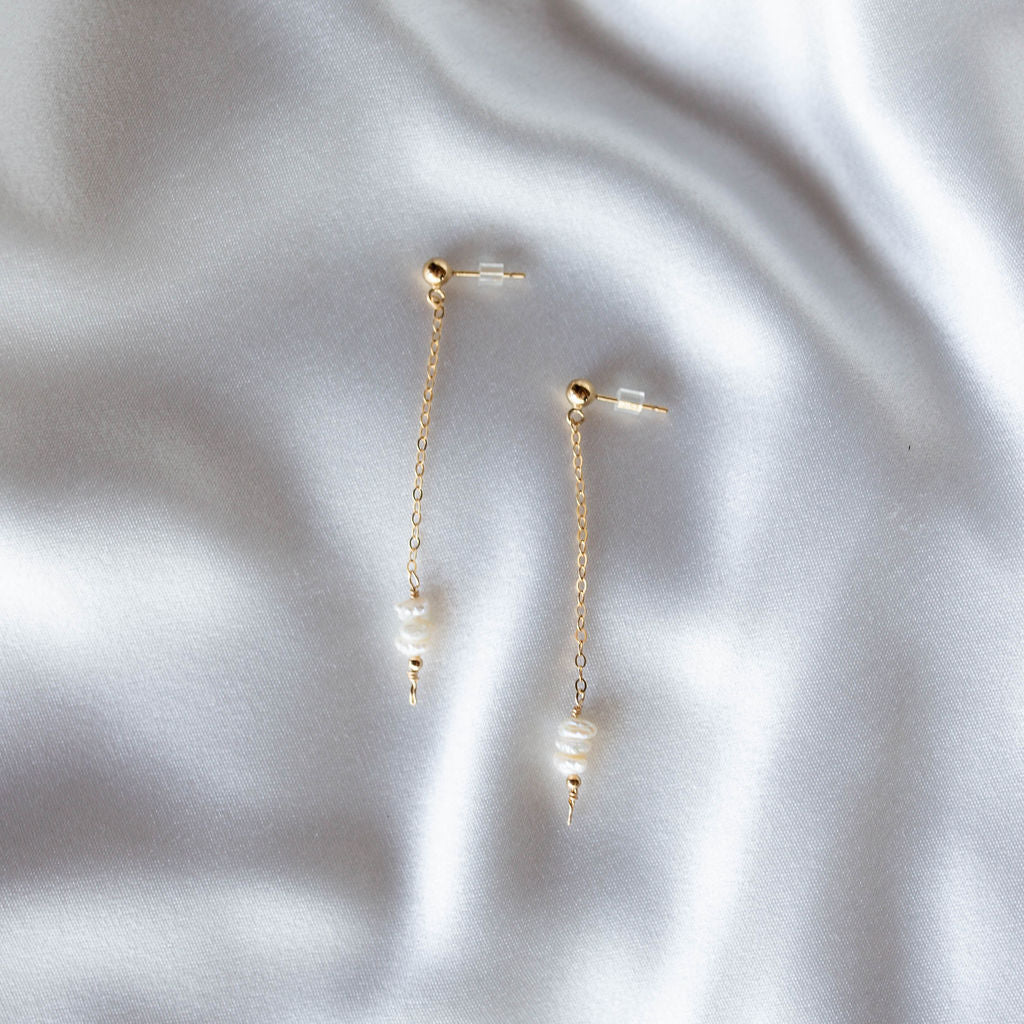 gold freshwater pearl dangling earrings