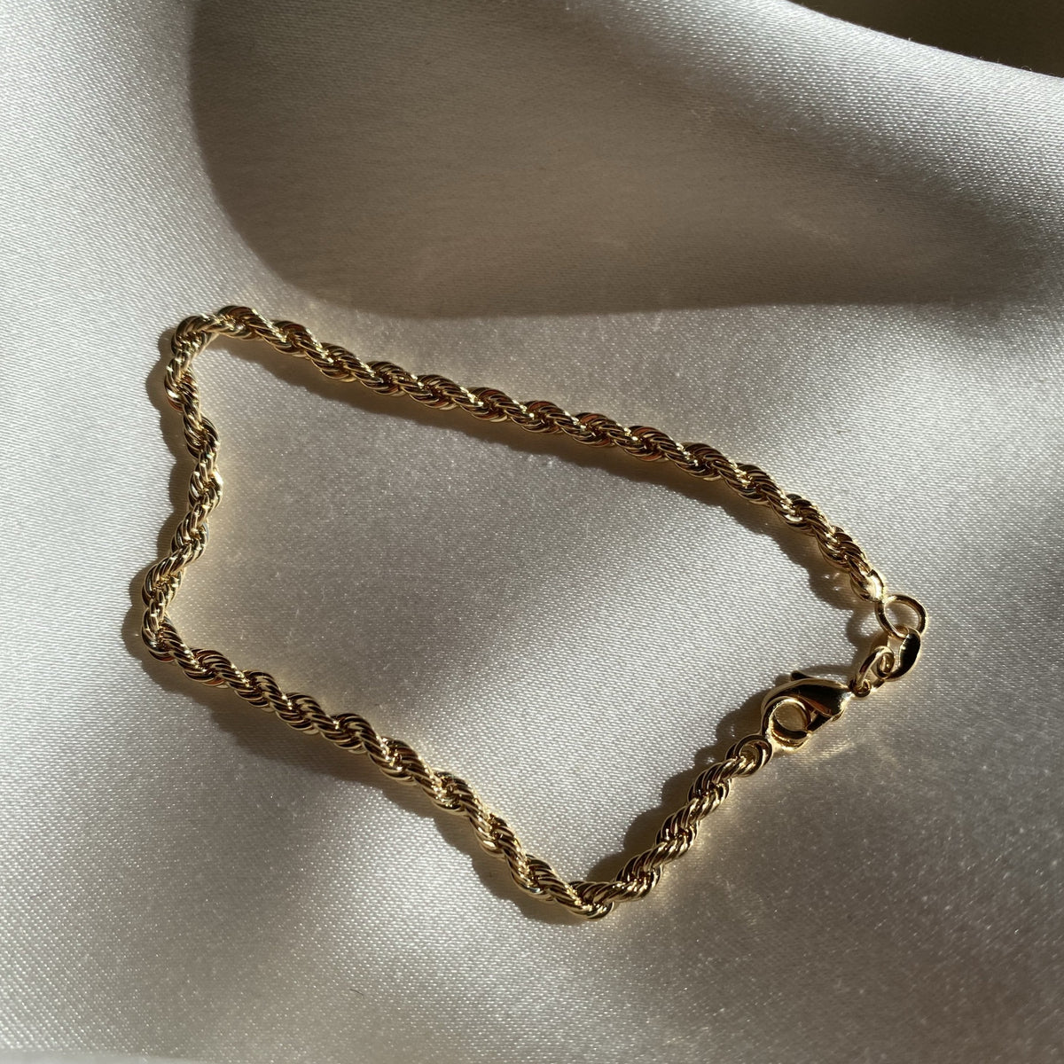 gold twisted rope chain bracelet