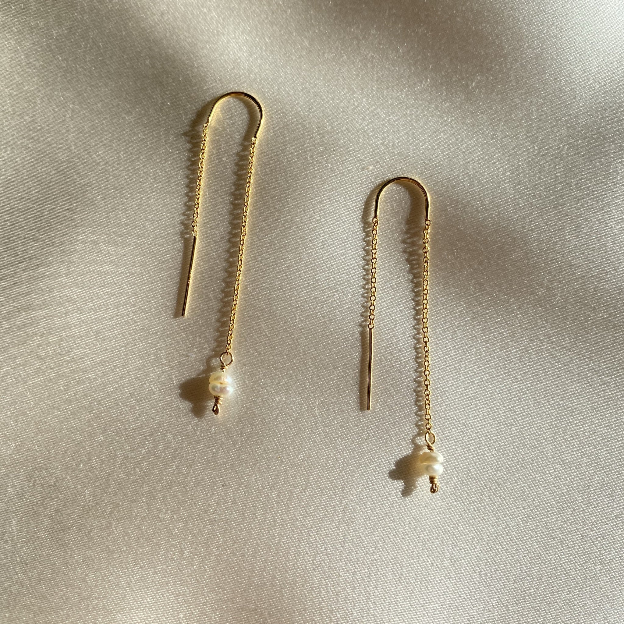 gold freshwater pearl dangling earrings